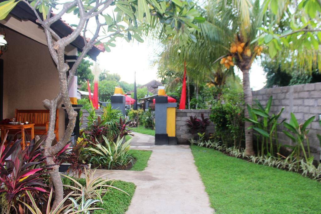 Pande Guest House Pemuteran Esterno foto