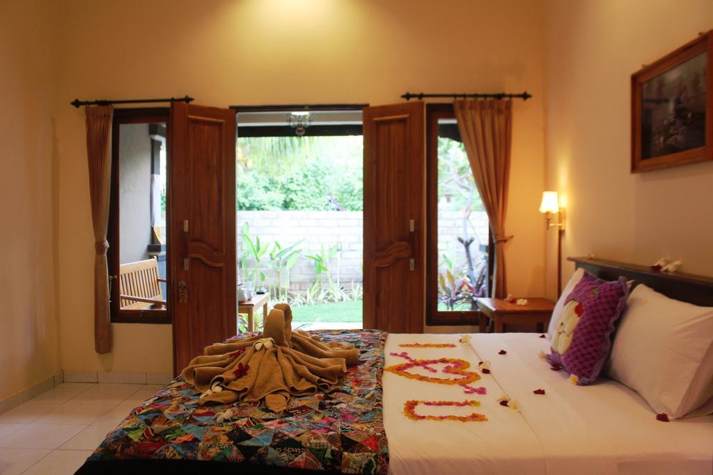 Pande Guest House Pemuteran Esterno foto