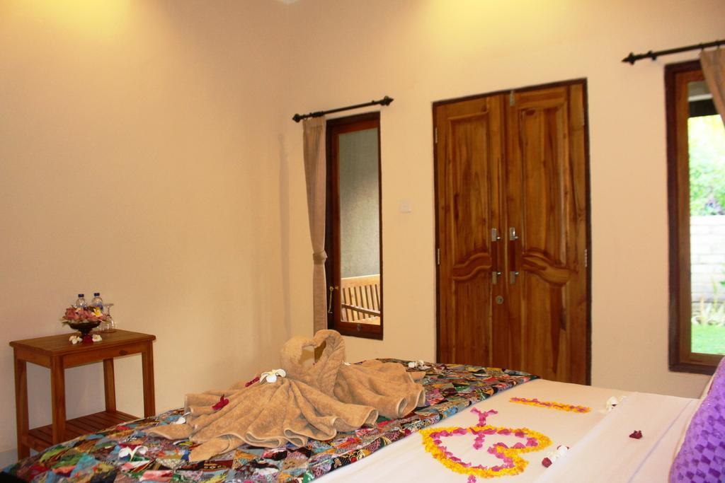 Pande Guest House Pemuteran Esterno foto