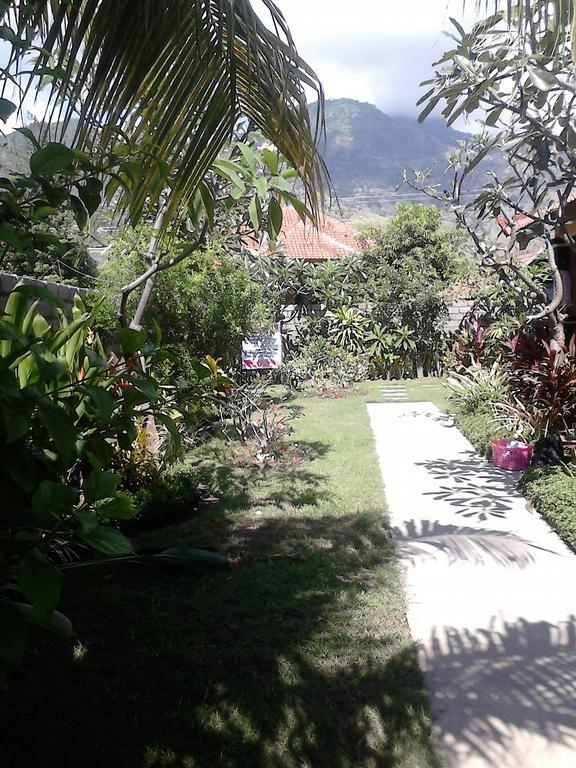 Pande Guest House Pemuteran Esterno foto