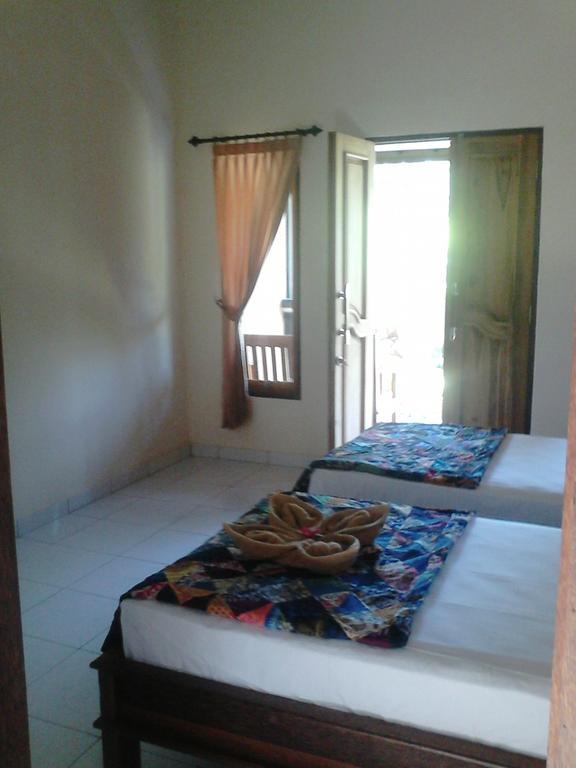 Pande Guest House Pemuteran Esterno foto